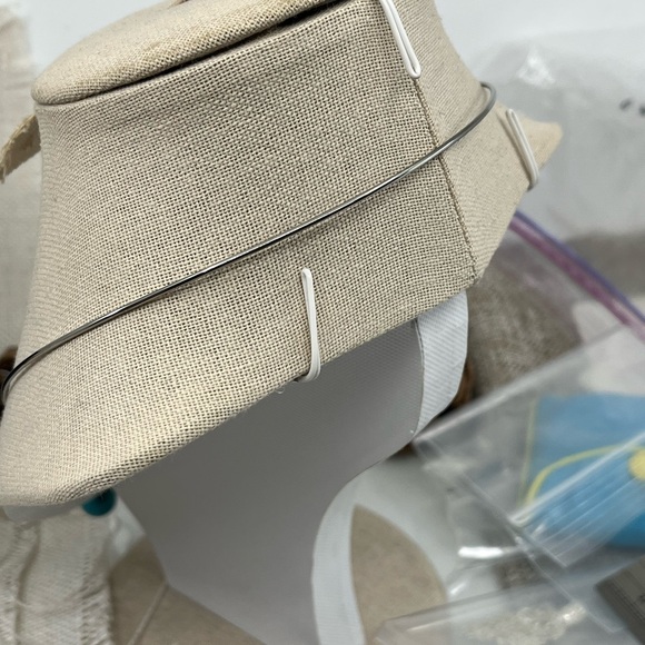 Early 2000s Stainless Steel Y-Neck Wire Collar Necklace with Turquoise - Picture 9 of 12